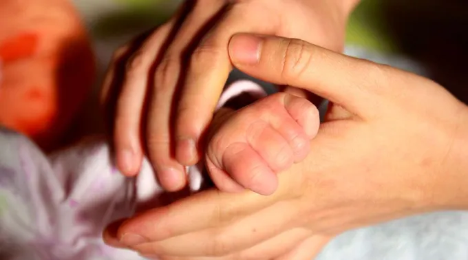 Bebe-Manos_PixabayDominio-Publico_090718.jpg ?? 