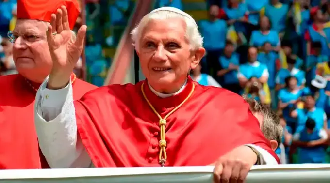 Benedicto-XVI_ACI_020222.webp ?? 