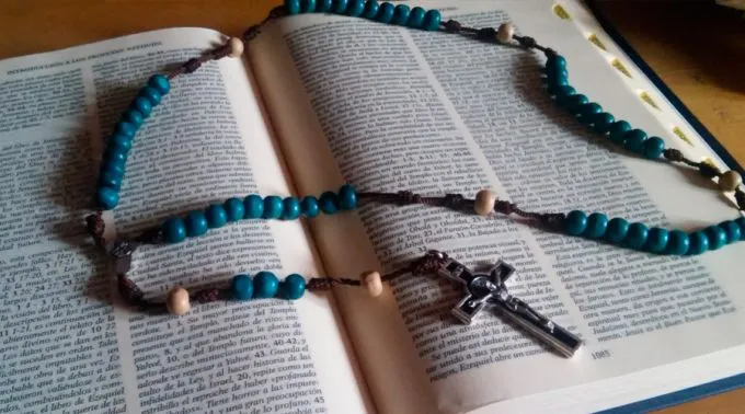 Biblia_alianza_septiembre_2014.jpg ?? 