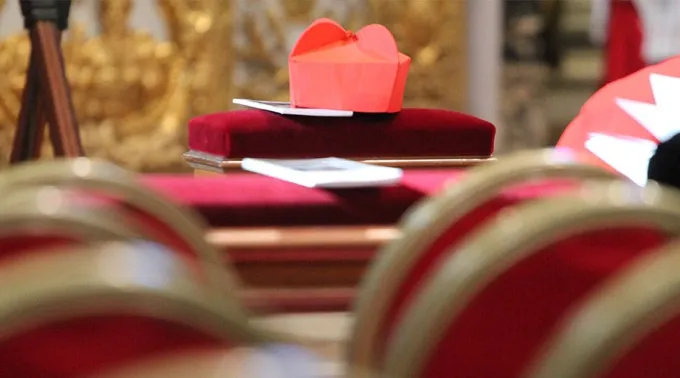 BirreteCardenal_BohumilPetrik_290818.jpg ?? 