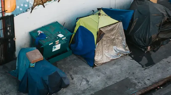 Campamento-Nathan-Dumlao_27092021.webp ?? 