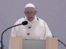 Papa Francisco pronuncia a homilia 