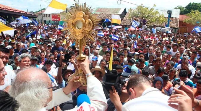 CardenalBrenesCustodiaMasaya_LazaroGutierrezB-ArquidiocesisManagua_150718.jpg ?? 