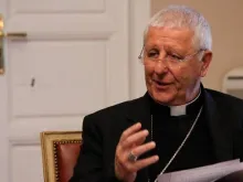 Cardeal Giuseppe Versaldi, prefeito da Congregação para a Educação Católica