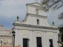 Fachada da Catedral de São João Batista 