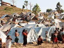 Um campo de refugiados de Rohingya em Bangladesh