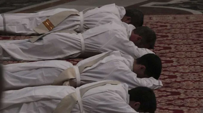 Celibato-sacerdotes-AlexeiGotovskiy-ACIPrensa-20072019.jpg ?? 