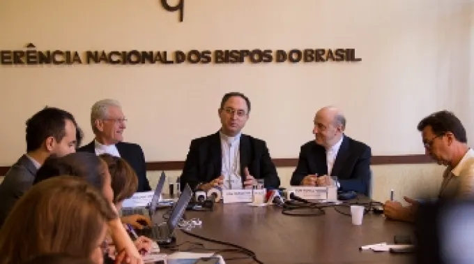 Coletiva12032015-35_350x233.jpg ?? 