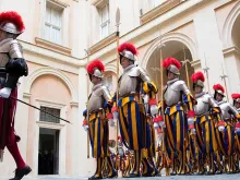 Cerimônia de juramento da Guarda Suíça no Vaticano em 6 de maio de 2018