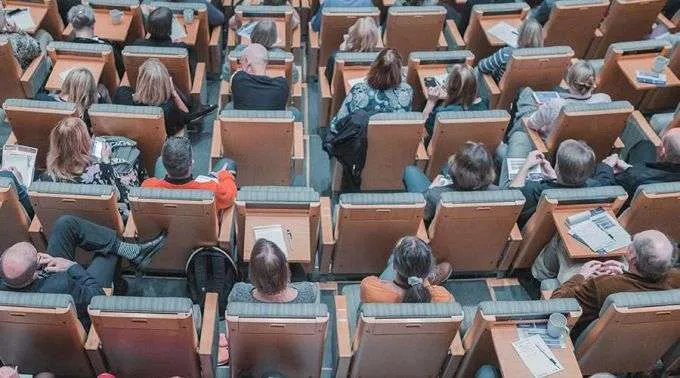 Conferencia-Unsplash-061119.jpg ?? 