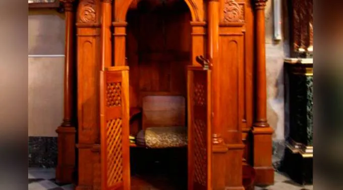 ConfesionarioFranciscoArgentinaBsAires_WalterSanchezACIPrensa_021215.jpg ?? 