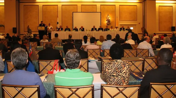 CongresoFamiliaPanama_FundacionVidayFamilia.jpg ?? 