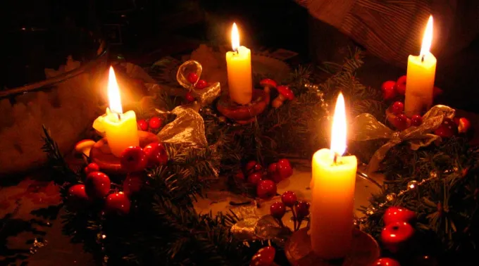 CoronaAdviento_FlickrPretoleumJellirffeCC_BY_ND_20_021216.jpg ?? 