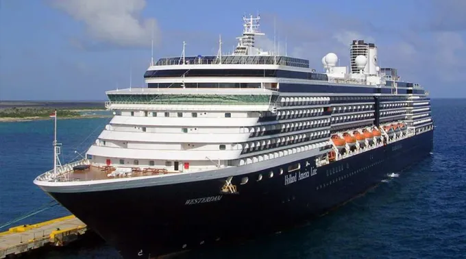 CruceroSacerdote_Wikipedia_140220.jpg ?? 