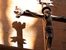 Crucifixo. Imagem: Pixabay (Domínio Público)