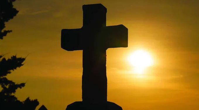 Cruz-Pixabay-01072020.webp ?? 