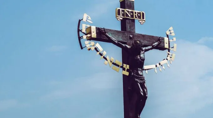 Cruz-Unsplash-09122020.jpg ?? 