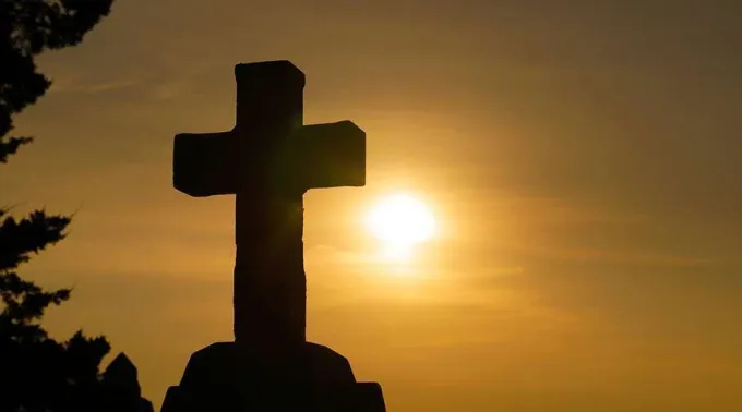 Cruz-pixabay-111220.jpg ?? 