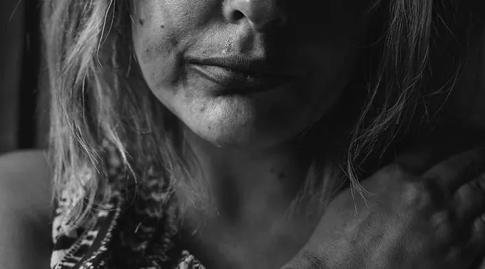 Cry-Unsplash-200819.jpg ?? 