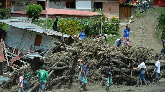 DesbordeLaLiboriana_TwitterLaFM_210515.jpg ?? 