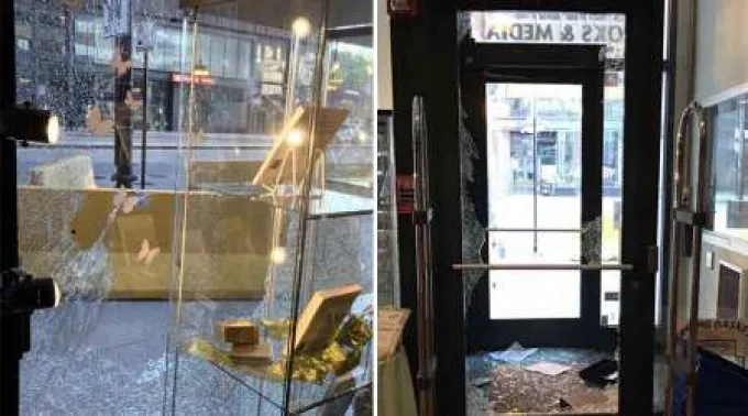 Destrozos-libreria-Paulinas-Chicago-Twitter-020620.jpg ?? 