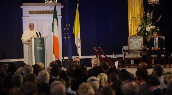 DiscursoPapaFranciscoCasteloDublin_-_DanielIbanez.jpg ?? 