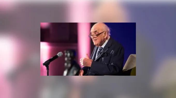 E29A6146802B975BCFDAB3B061D077A052770AA163821D0694pimgpsh_fullsize_distr.jpg ?? 