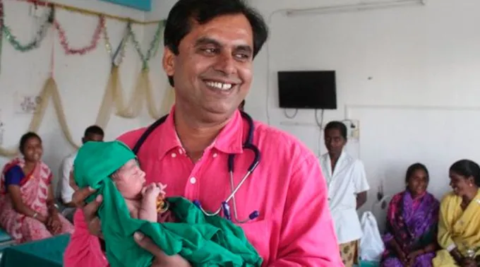 ElDrGaneshRakh_TwitterMatchmanNews_080316.jpg ?? 