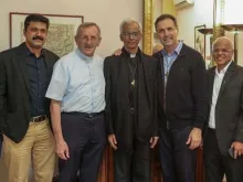 Pe. Tom (centro) com a comunidade salesiana de Roma 