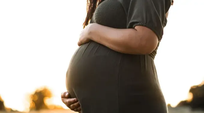 Embarazada-Unsplash-07122021.webp ?? 