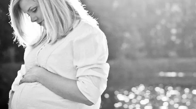 Embarazada_FlickrThevelvetbirdCC_BY_20_190617.jpg ?? 