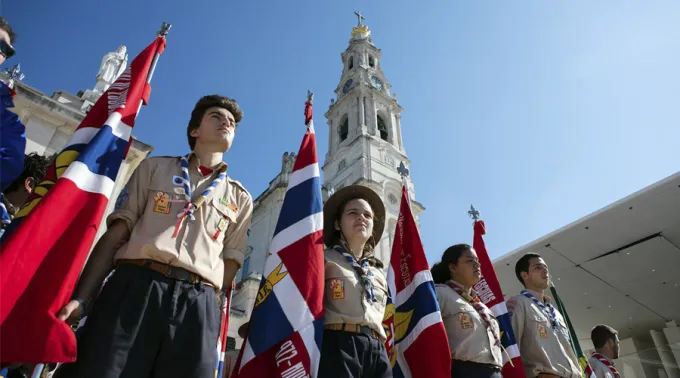 Escoteiros_Portugal.jpg ?? 