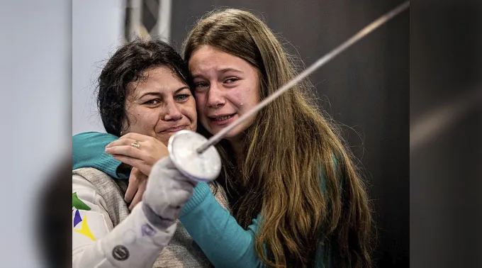 Esgrimista_brasileira.jpg ?? 