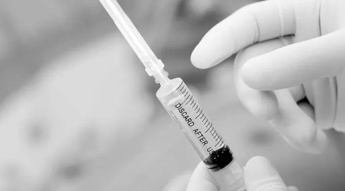 Euthanasia_Medical_syringe_Credit_sfam_photo_Shutterstock_CNA.jpg ?? 