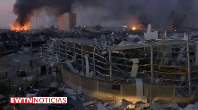 ExplosionBeirut-EWTNNoticias-05082020.jpg ?? 
