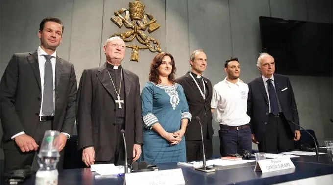 FirstGlobalConference_DanielIbaez_04102016.jpg ?? 