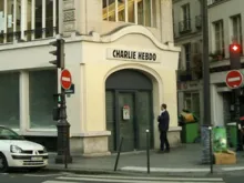 Exterior da sede de "Charlie Hebdo" em Paris.