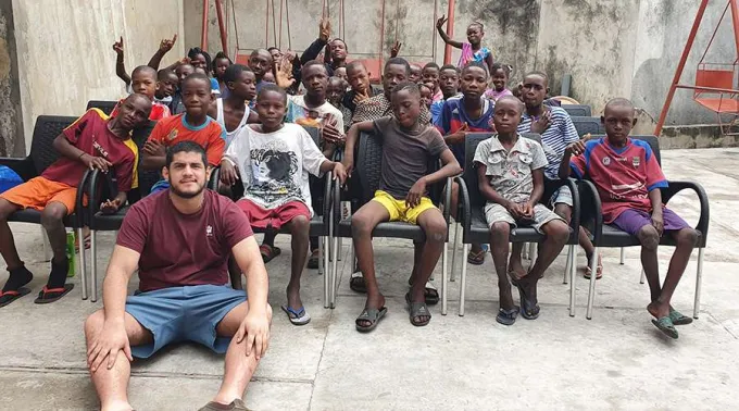 Fofasta_Fofasta_270220.jpg ?? 