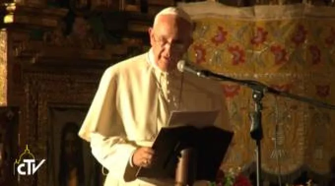 FrancIglesiaSanFrancisco_CapturaYoutube_070715.jpg ?? 