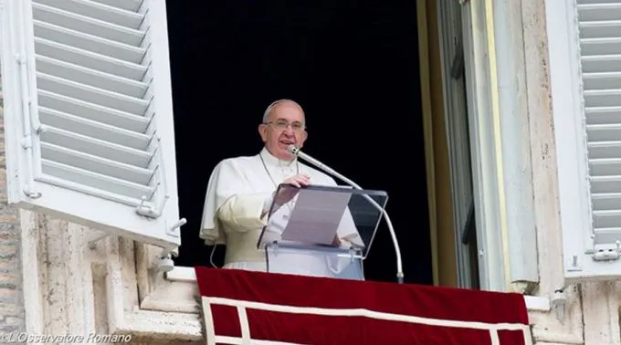 FranciscoAngelus_LOR_01012015.jpg ?? 