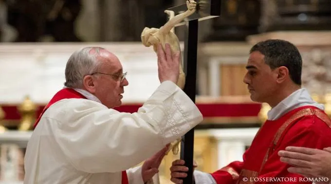 FranciscoCruz_LOsservatoreRomano_290515.jpg ?? 