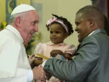Papa Francisco em encontro com as famílias cubanas.