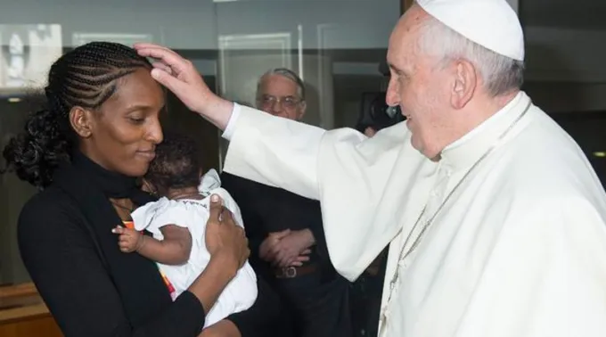 FranciscoMariam_LOsservatoreRomano.jpg ?? 