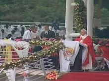 Papa Francisco durante a Missa no Santuário dos mártires de Namugongo 