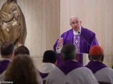 Papa Francisco na Missa da Casa Santa Marta 