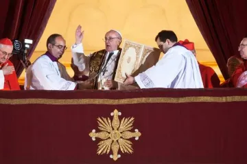 Francisco_LOsservatoreRomano_300915.jpg