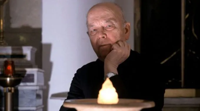 GabrieleAmorth_PadreGabrieleAmorthPublico_Facebook_130415.jpg ?? 