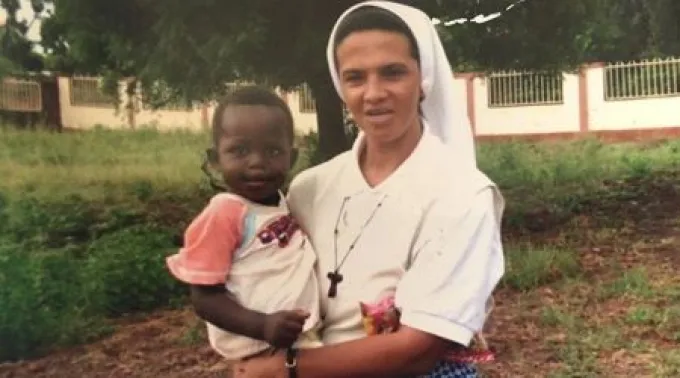 GloriaNarvaez_TwitterCEC_070218.jpg ?? 