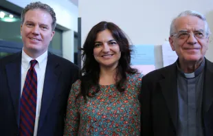 Greg Burke, Paloma García Ovejero e o Pe. Federico Lombardi 