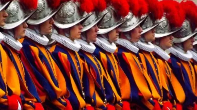 GuardiaSuiza_CNA2.jpg ?? 